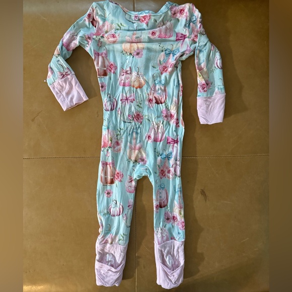 Posh Peanut Viscose Bamboo Edie Convertible Footie 6-9M - Picture 2 of 3